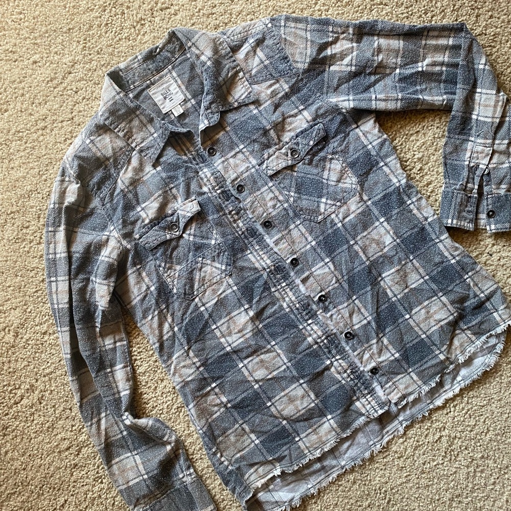 Billabong womens light weight flannel shirt